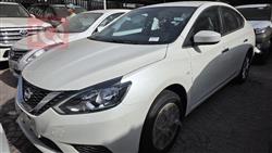 نيسان سيلفي